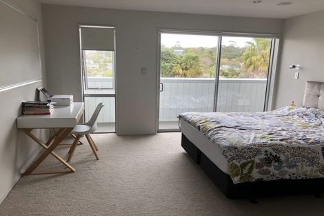 Photo of property in 17a Wyoming Avenue, Murrays Bay, Auckland, 0630