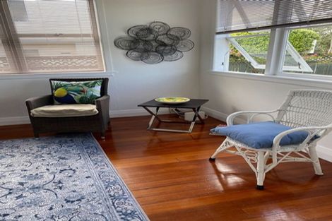 Photo of property in 16 Bangor Street, Point Chevalier, Auckland, 1022