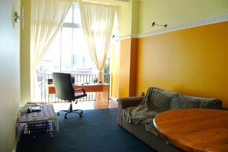 Photo of property in Qba Apartments, 2r/51 Webb Street, Mount Cook, Wellington, 6011