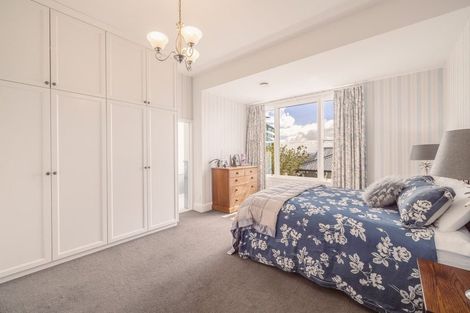 Photo of property in 69 Hackthorne Road, Cashmere, Christchurch, 8022
