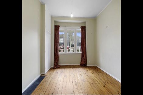 Photo of property in 23 Trent Street, Island Bay, Wellington, 6023