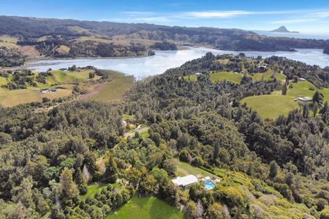 Photo of property in 92 Paparoa Road, Wainui, Opotiki, 3198