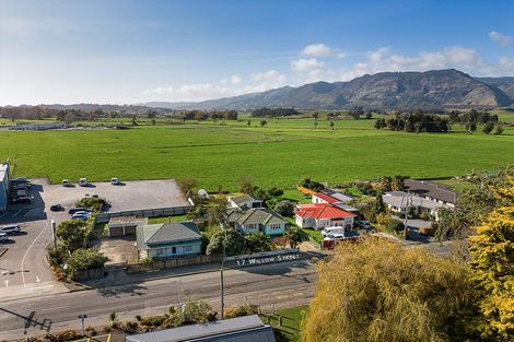 Photo of property in 17 Willow Street, Takaka, 7110