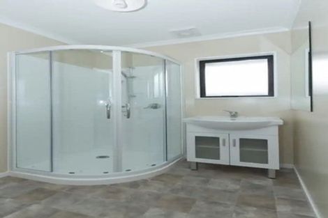 Photo of property in 2/50 Helena Road, Hillcrest, Hamilton, 3216