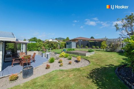 Photo of property in 29 Estuary Crescent, Fairfield, Dunedin, 9018