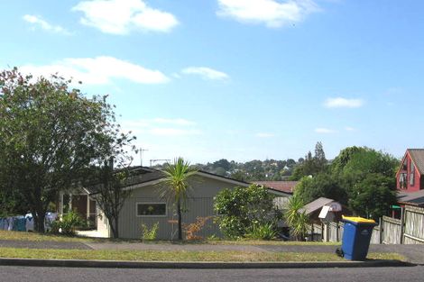 Photo of property in 6 Elmira Place, Browns Bay, Auckland, 0630