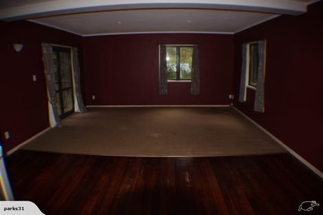 Photo of property in 93 Warner Park Avenue, Laingholm, Auckland, 0604