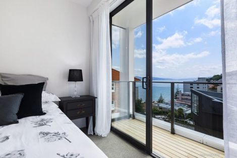 Photo of property in 3/18 Oriental Terrace, Oriental Bay, Wellington, 6011