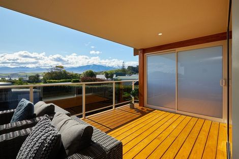 Photo of property in 9 Kotuku Road, South Bay, Kaikoura, 7300