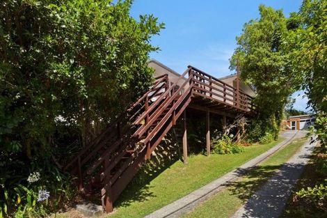Photo of property in 32a Kopara Grove, Stokes Valley, Lower Hutt, 5019