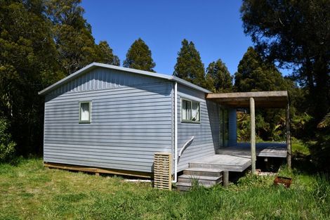 Photo of property in 4 Nikau Heights, Little Wanganui, Karamea, 7893