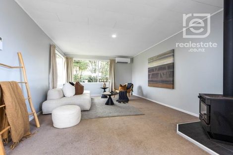 Photo of property in 1 Murillo Place, Henderson, Auckland, 0612