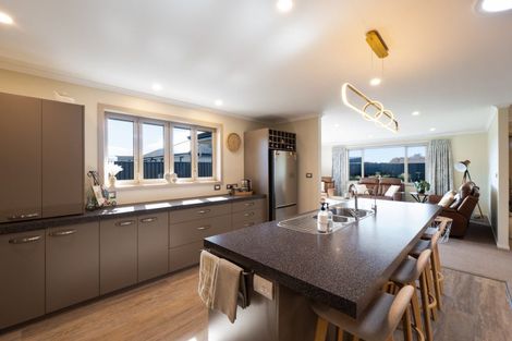 Photo of property in 65 Oteramika Road, Rockdale, Invercargill, 9812