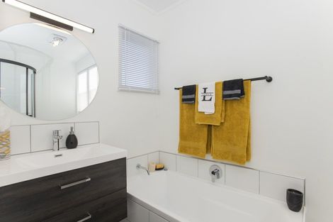 Photo of property in 42 Valley Road, Mangapapa, Gisborne, 4010