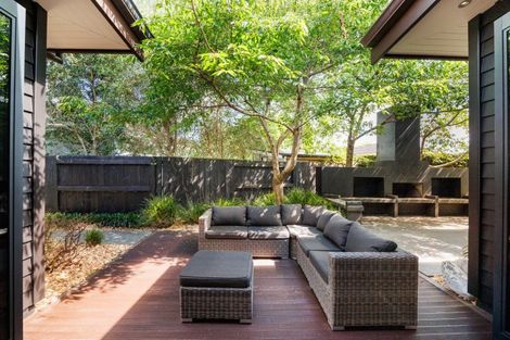 Photo of property in 27a Phoenix Avenue, Hokowhitu, Palmerston North, 4410