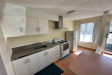 Photo of property in 327 Adelaide Road, Newtown, Wellington, 6021