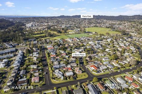 Photo of property in 2 Styca Place, Sunnyvale, Auckland, 0612