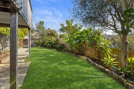 Photo of property in 1/26 Nor'east Drive, Northcross, Auckland, 0632