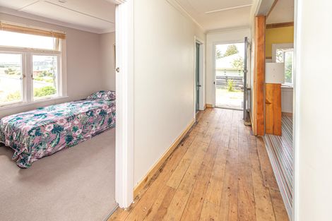 Photo of property in 157 Cornfoot Street, Castlecliff, Whanganui, 4501