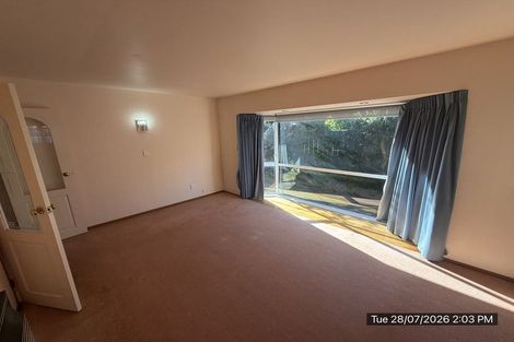 Photo of property in 75 Totara Crescent, Woburn, Lower Hutt, 5011