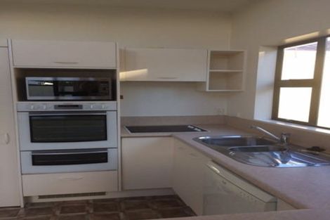 Photo of property in 144d Karori Road, Karori, Wellington, 6012