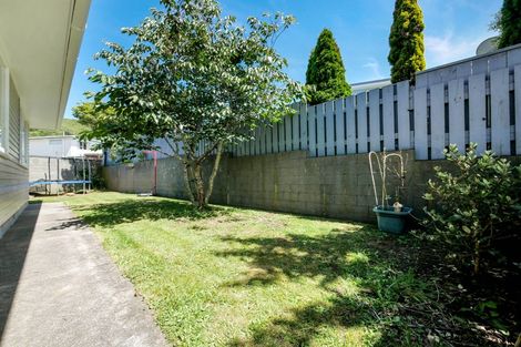 Photo of property in 39 Truscott Avenue, Johnsonville, Wellington, 6037