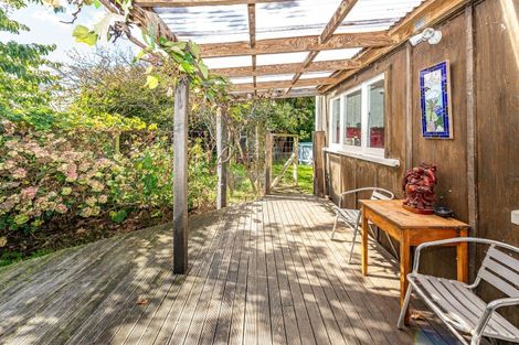 Photo of property in 26 Hussey Street, Waverley, 4510