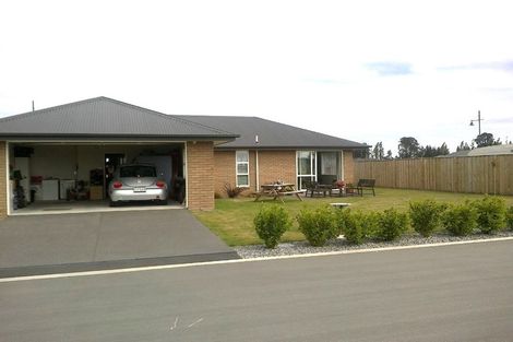Photo of property in 26 Tahuna Street, Pegasus, 7612