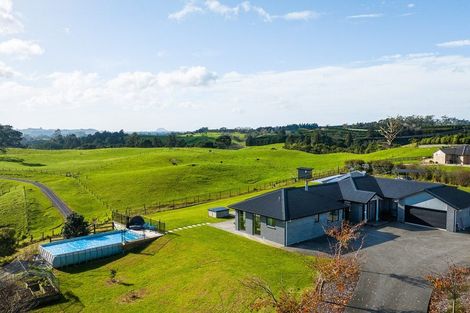 Photo of property in 135d Mclaren Falls Road, Omanawa, Tauranga, 3171
