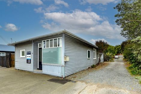 Photo of property in 52 Bowhill Road, New Brighton, Christchurch, 8083