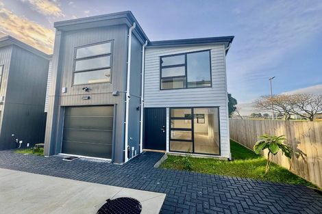 Photo of property in 7/15 Oakland Avenue, Papatoetoe, Auckland, 2025