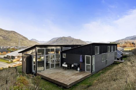 Photo of property in 7 Campden Court, Lower Shotover, Queenstown, 9304