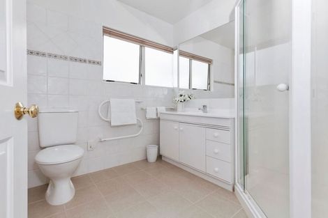 Photo of property in 5/26 Eversleigh Road, Belmont, Auckland, 0622