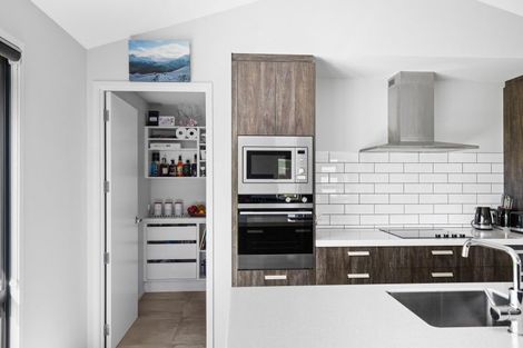 Photo of property in 27 Lapins Way, Waikerikeri, Alexandra, 9391