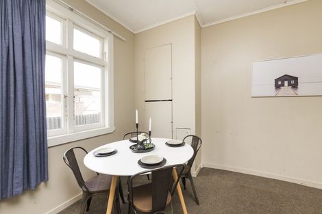 Photo of property in 990 Tremaine Avenue, Roslyn, Palmerston North, 4414