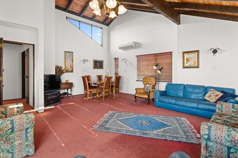 Photo of property in 1/34 Marine Parade, Mount Maunganui, 3116