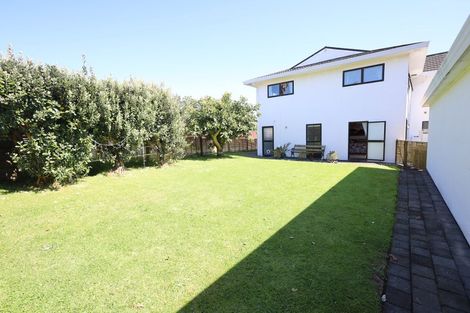 Photo of property in 10 Kiriwai Place, Matua, Tauranga, 3110