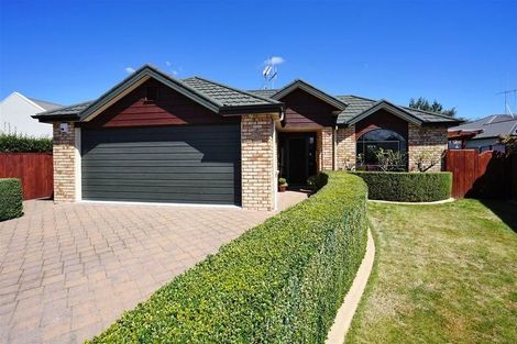 Photo of property in 10 Callum Court, Rototuna, Hamilton, 3210
