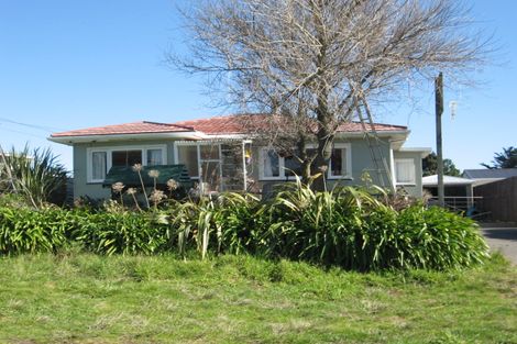 Photo of property in 24 Kauwhata Street, Himatangi Beach, Foxton, 4891