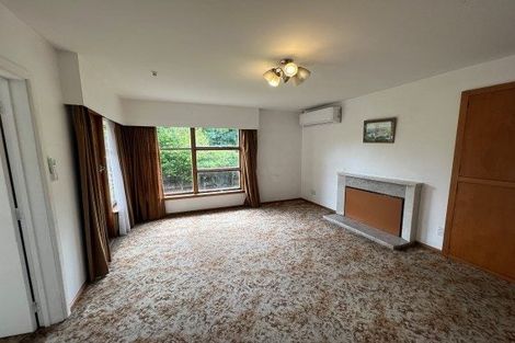 Photo of property in 27 Maidstone Road, Ilam, Christchurch, 8041