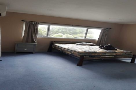 Photo of property in 787 Scenic Drive, Henderson Valley, Auckland, 0612