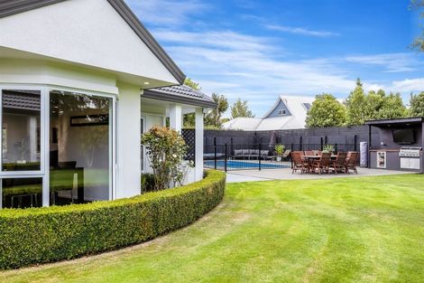 Photo of property in 52 Regent's Park Drive, Casebrook, Christchurch, 8051