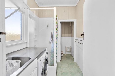 Photo of property in 38 Robertson Street, Glenholme, Rotorua, 3010