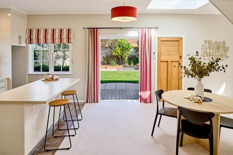 Photo of property in 13 Miro Street, Eastbourne, Lower Hutt, 5013