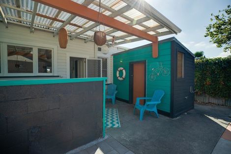 Photo of property in 112 Munroe Street, Napier South, Napier, 4110