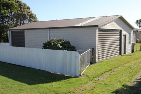 Photo of property in 4 Cook Street, Carters Beach, Westport, 7825