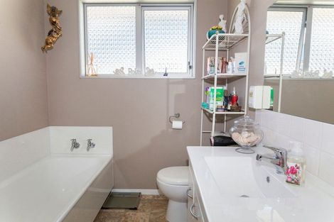 Photo of property in 39c Burns Street, Dannevirke, 4930