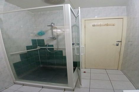 Photo of property in 60 Hillsborough Road, Hillsborough, Auckland, 1042