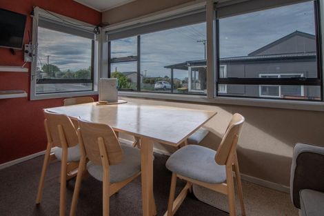 Photo of property in 7 Kowhai Street, Kaka Point, Balclutha, 9271