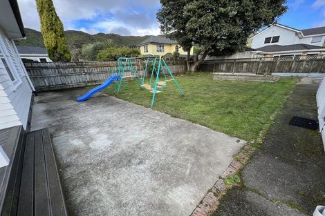 Photo of property in 8 Norton Park Avenue, Fairfield, Lower Hutt, 5011